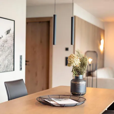 Luxury With Sauna, Gondola Within Walking Distance